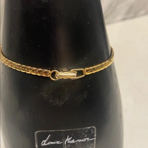 Real Green jade Bear Earrings & gold jade bracelet - Picture 7 of 8